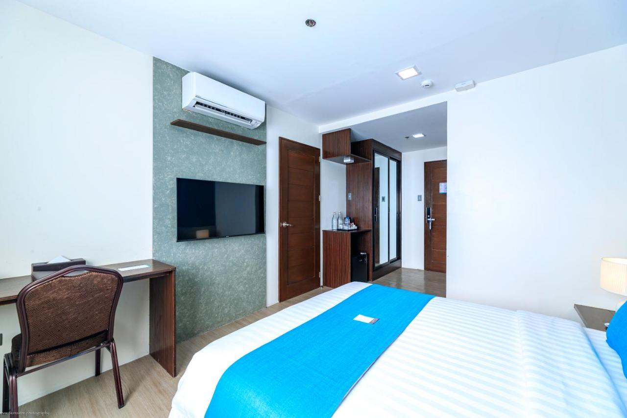 Fynn Boutique Hotel Bacoor エクステリア 写真