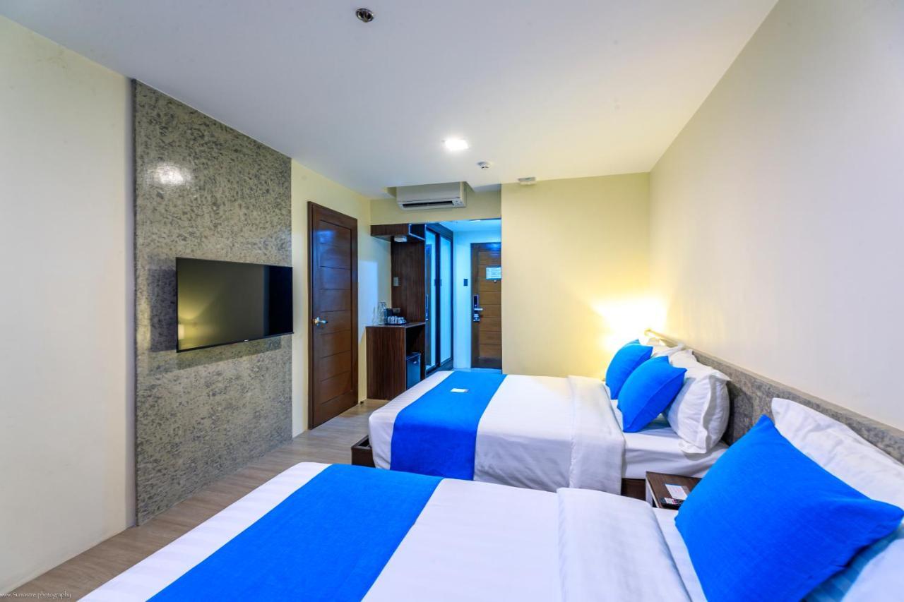 Fynn Boutique Hotel Bacoor エクステリア 写真