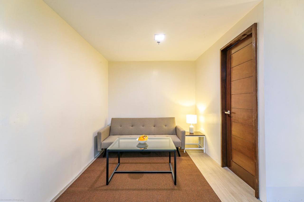 Fynn Boutique Hotel Bacoor エクステリア 写真